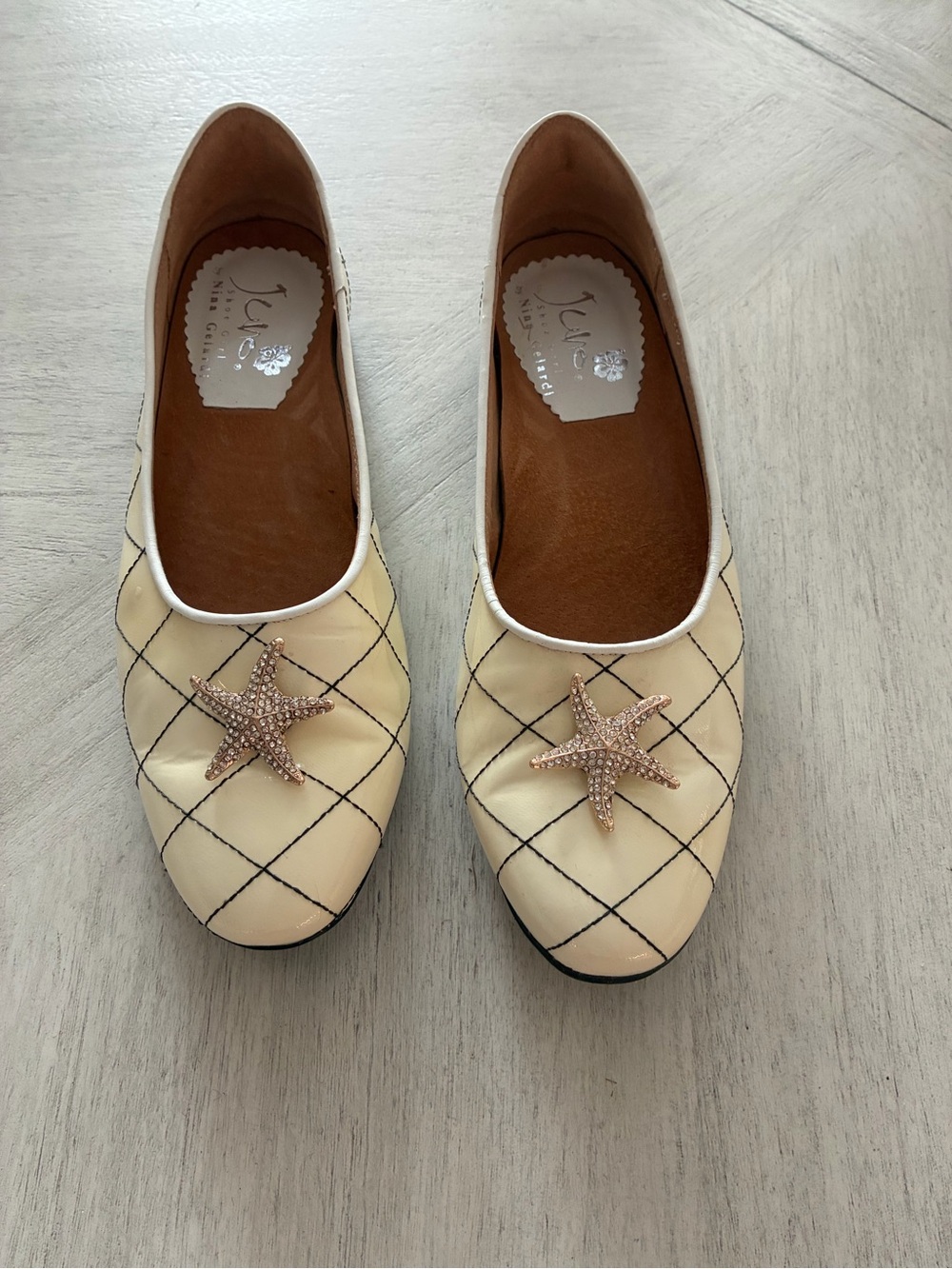 Juno Shoe Girl by Nina Geraldi Cream Patent Golf/Street Loafer Shoes sz 9